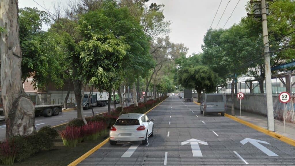 Calle Ceylán en la Zona Industrial Vallejo tras su renovación