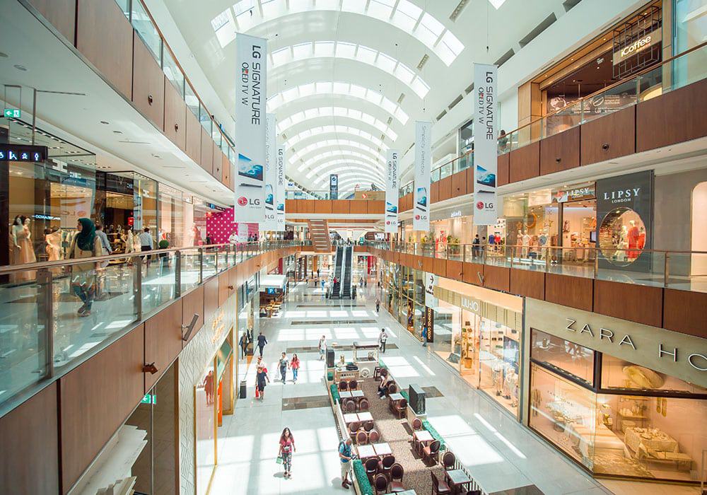 Los centros comerciales son un punto común para la renta de locales comerciales Vallejo Properties